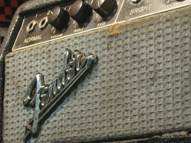 Fender guitar amplifier