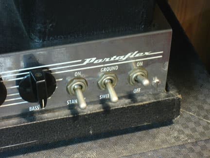 Portaflex guitar amplifier